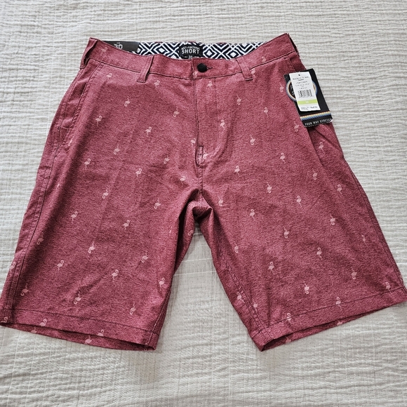 Mens Multi-Functional Beach Shorts Flamingo Chambray Size 30 NWTS - Picture 1 of 10